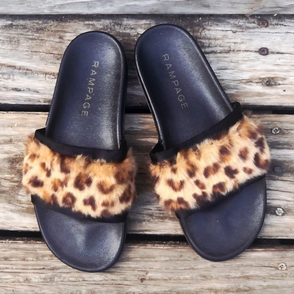 Rampage Leopard Print Fuzzy Fur Slip On Slides